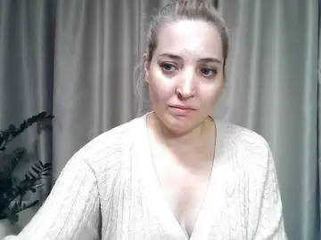 Mariska-kiska  live sex cam