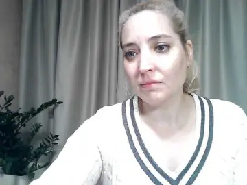 Mariska-kiska  live sex cam