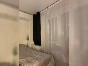 EmilyPure  live sex cam