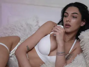 FrancescaJo  live sex cam