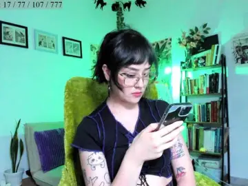 Luci--ana  live sex cam