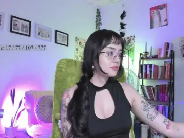 Luci--ana  live sex cam