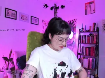 Luci--ana  live sex cam
