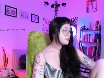 Luci--ana  live sex cam