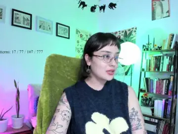 Luci--ana  live sex cam