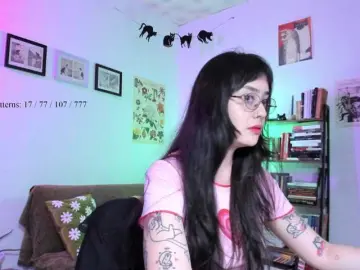 Luci--ana  live sex cam