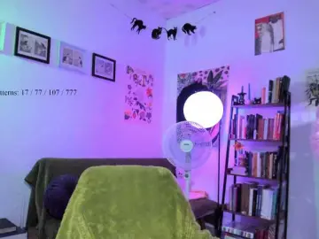 Luci--ana  live sex cam