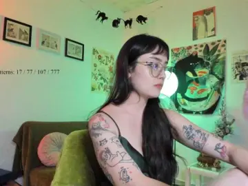 Luci--ana  live sex cam