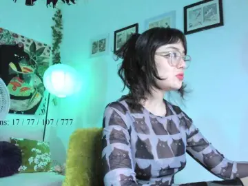 Luci--ana  live sex cam