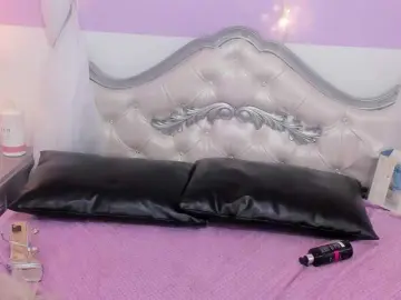 Oriana-Larsson  live sex cam