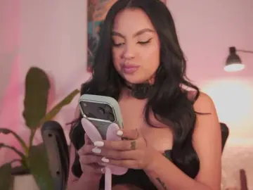 SaraWinstone1  live sex cam