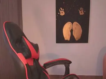 Mia-bornner  live sex cam