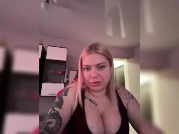 Dayana2104  live sex cam