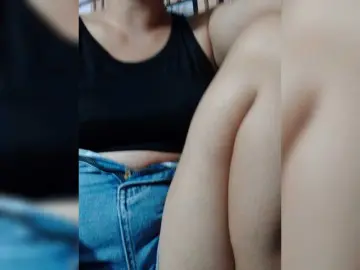 Jazzy1  live sex cam