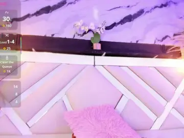 Madison-7  live sex cam
