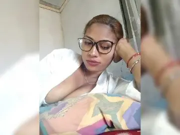 Butterfly007  live sex cam