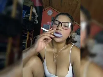 Butterfly007  live sex cam