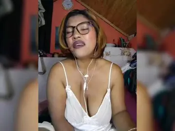 Butterfly007  live sex cam