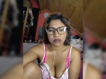 Butterfly007  live sex cam