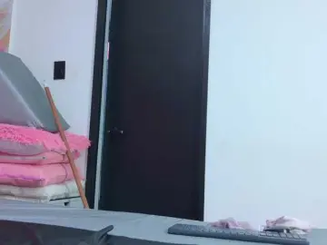 Celeste-mrg  live sex cam