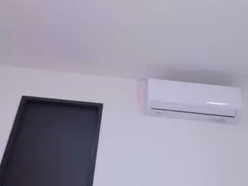 Celeste-mrg  live sex cam