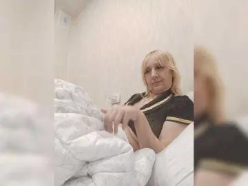 Pautina100  live sex cam