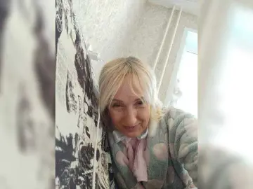 Pautina100  live sex cam