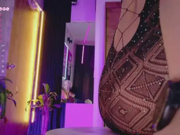 Ada-andDamian  live sex cam