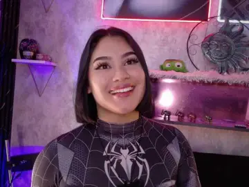 Ada-andDamian  live sex cam