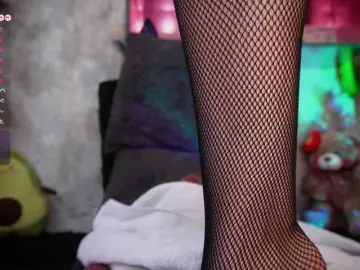 Ada-andDamian  live sex cam