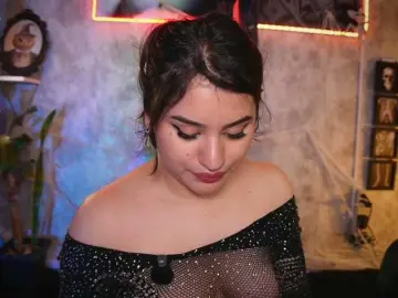 Ada-andDamian  live sex cam