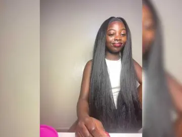 Chocolateboo598  live sex cam