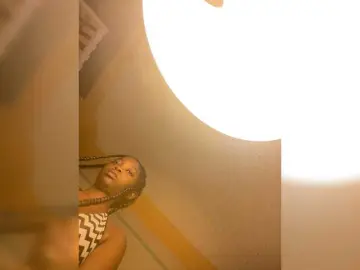 Chocolateboo598  live sex cam