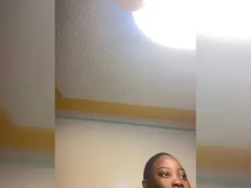 Chocolateboo598  live sex cam