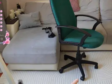 IMNOTSHYBABY  live sex cam