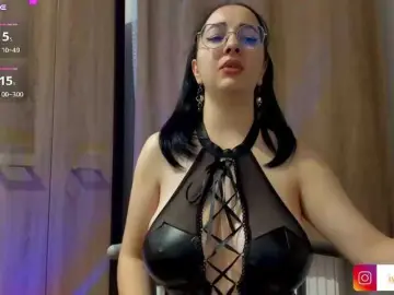 Ivyclouds7  live sex cam