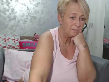 LovePinkLilli  live sex cam