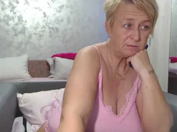 LovePinkLilli  live sex cam