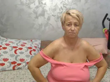 LovePinkLilli  live sex cam