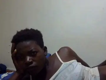 Prettycandy  live sex cam