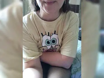 Vikki-vik  live sex cam