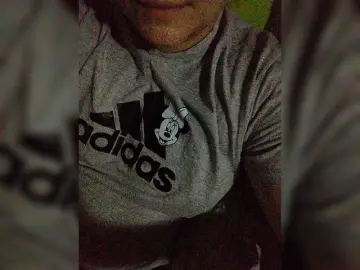 Vikki-vik  live sex cam