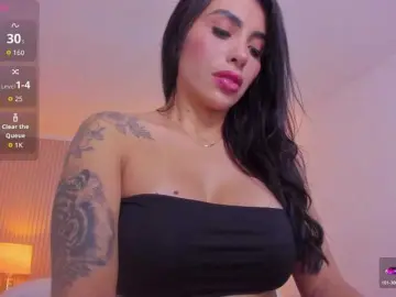 Sarah-stonne  live sex cam