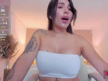 Sarah-stonne  live sex cam