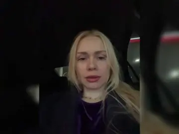 -SexyMilf-  live sex cam