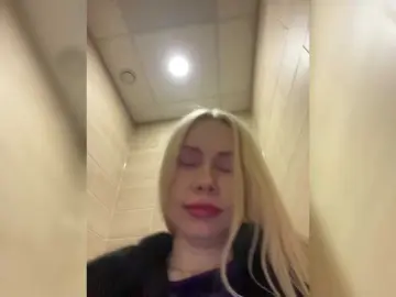 -SexyMilf-  live sex cam