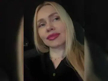 -SexyMilf-  live sex cam