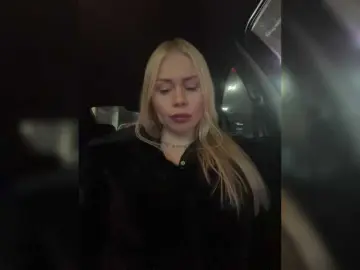 -SexyMilf-  live sex cam