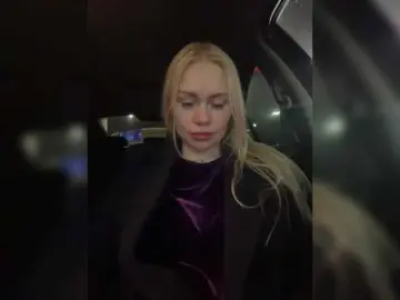 -SexyMilf-  live sex cam