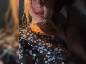 -SexyMilf-  live sex cam